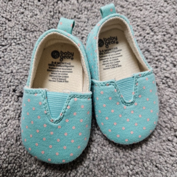 Large Lot 9 - 12 Months Baby Girl Clothes - Various Manufacturers Carters Harley - Picture 16 of 16